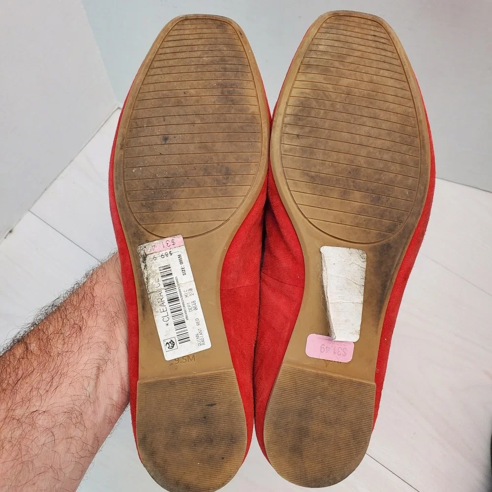 Deltan Quinn Cherry Red Suede Square Toe Ballet Flats Women 9.5M Bow Accent Chic